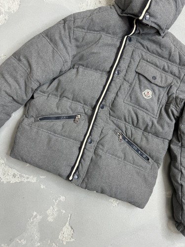 Moncler Branson Classic Mens Down Jackets Grey Short. size 2 - Picture 3 of 17