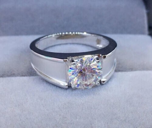2.6ct Round Solitaire Moissanite Ring 925 Sterling Silver - Picture 1 of 6