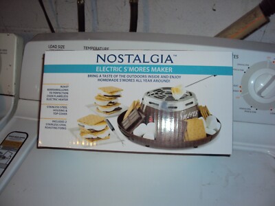 New Nostalgia Indoor Electric Stainless Steel S'mores Maker 4 Compartment Trays
