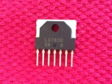 LOT OF 5 LA7830 VERTICAL OUTPUT BY SANYO