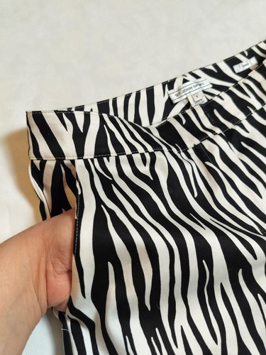 Officecore-SirenBoss-Safari-Preppy-Chic ST.JOHN SPORT Emma Zebra Pantaloni Donna 8 - Foto 7 di 10