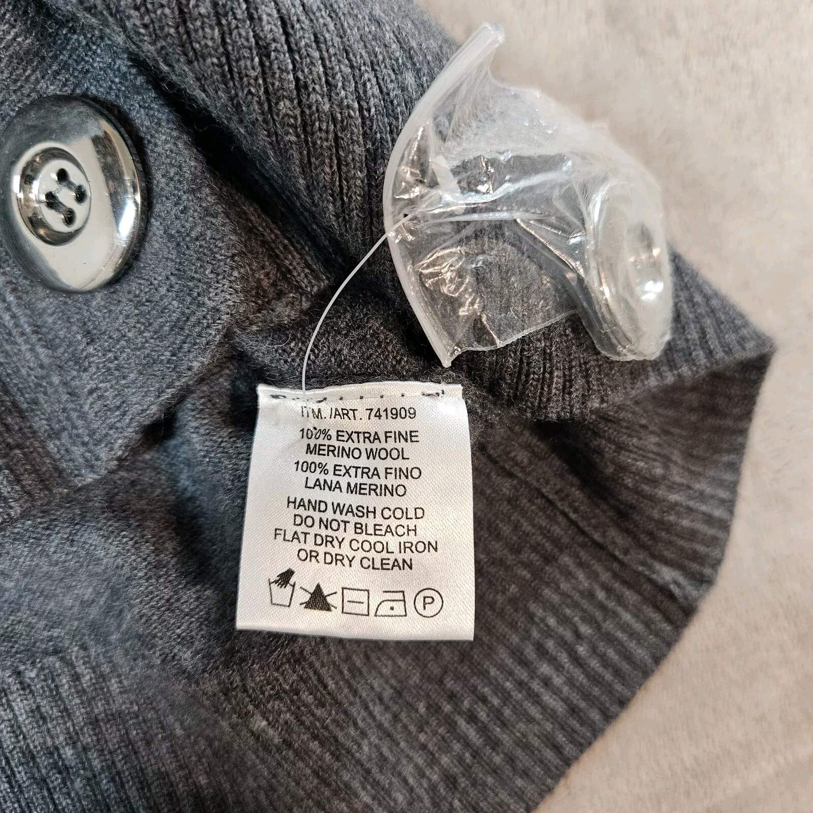 Lady Hathaway Cardigan Medium Gray 100% Merino Wool VTG 90s Y2K Cottage Core