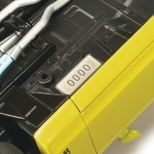 1/18 CLASSIC CARLECTABLES FORD FALCON XC UTE IN PINE N LIME NEW IN BOX 18799 - Bild 10 von 10