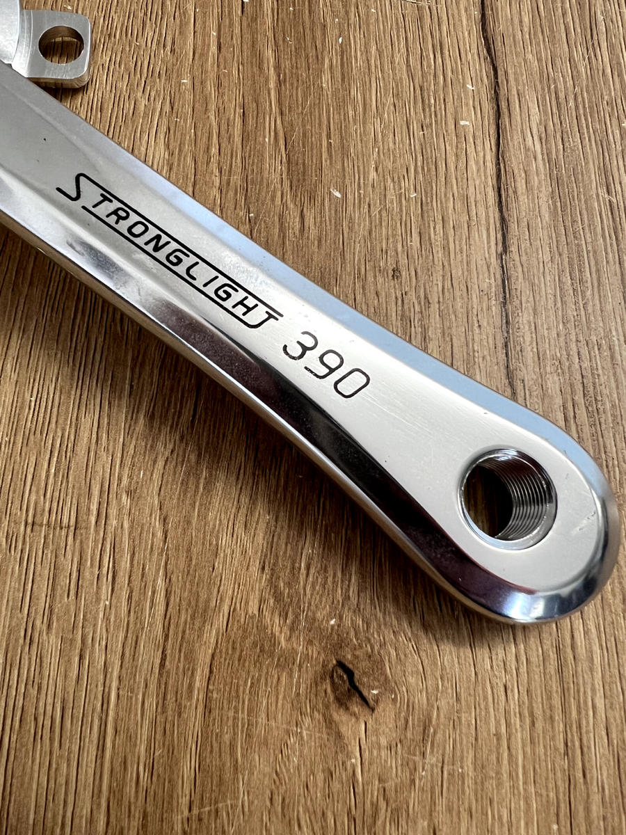 STRONGLIGHT Kit de visserie pédalier double 5 branches neuf - Équipements vélos