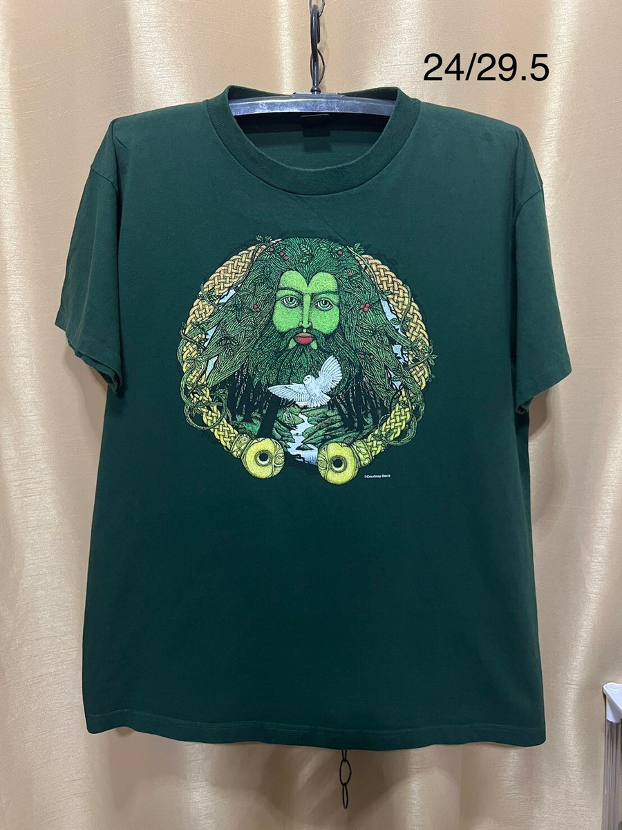 Fashion Victim Art Vintage Courtney Davis Tshirt Size XL Made In USA