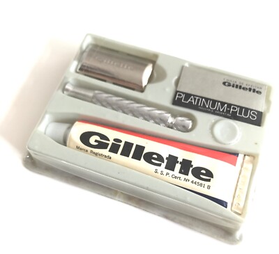Genuine ARGENTINE Army Navy Conscript Gillette Shaving Kit FALKLANDS period MINT