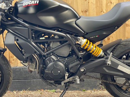 DUCATI MONSTER 797 Only 3400 Miles, Fresh Belt Service, Scorpion Exhaust!!! - Picture 11 of 14