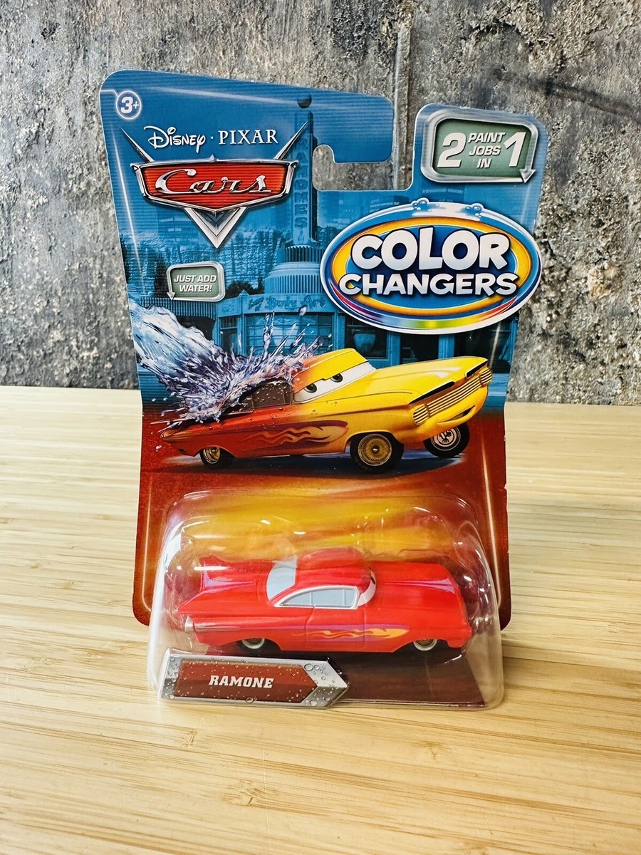 カーズ カラーチェンジャー フランチェスコ　ラモーン DISNEY PIXAR CARS COLOR CHANGERS 
