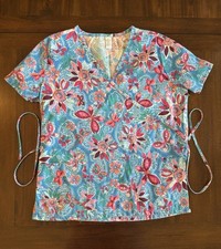 Women  s Small Scrub Top Just Be Multicolor Short Sleeve Pullover V-Neck