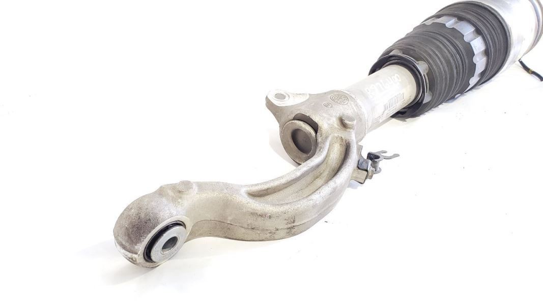 Maserati Levante 2018 Front Right Air suspension strut