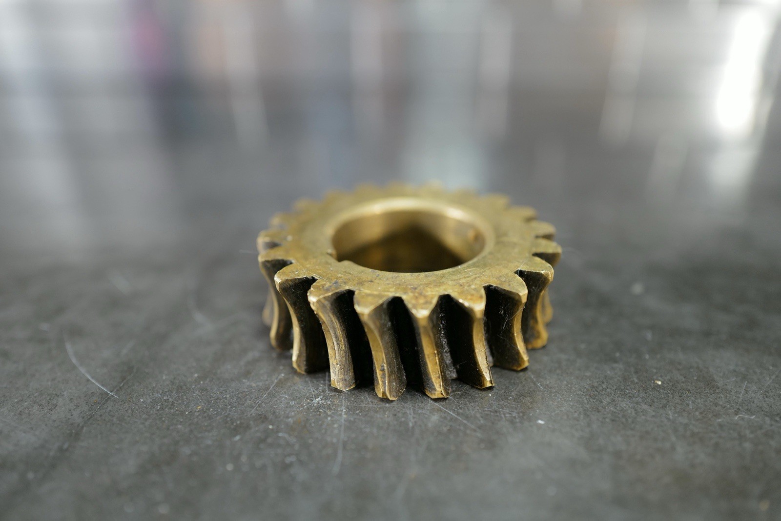 Helical Gear 20 Teeth 2.88” Industrial Keyway 1.5” Bore .88 Wide Brass Or Bronze