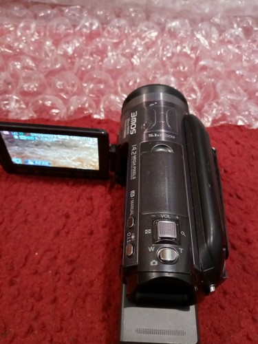 Panasonic HDC-HS700 14.2MP SD/HDD Hybrid 35mm Wide Camcorder - Black #3 - Picture 7 of 10