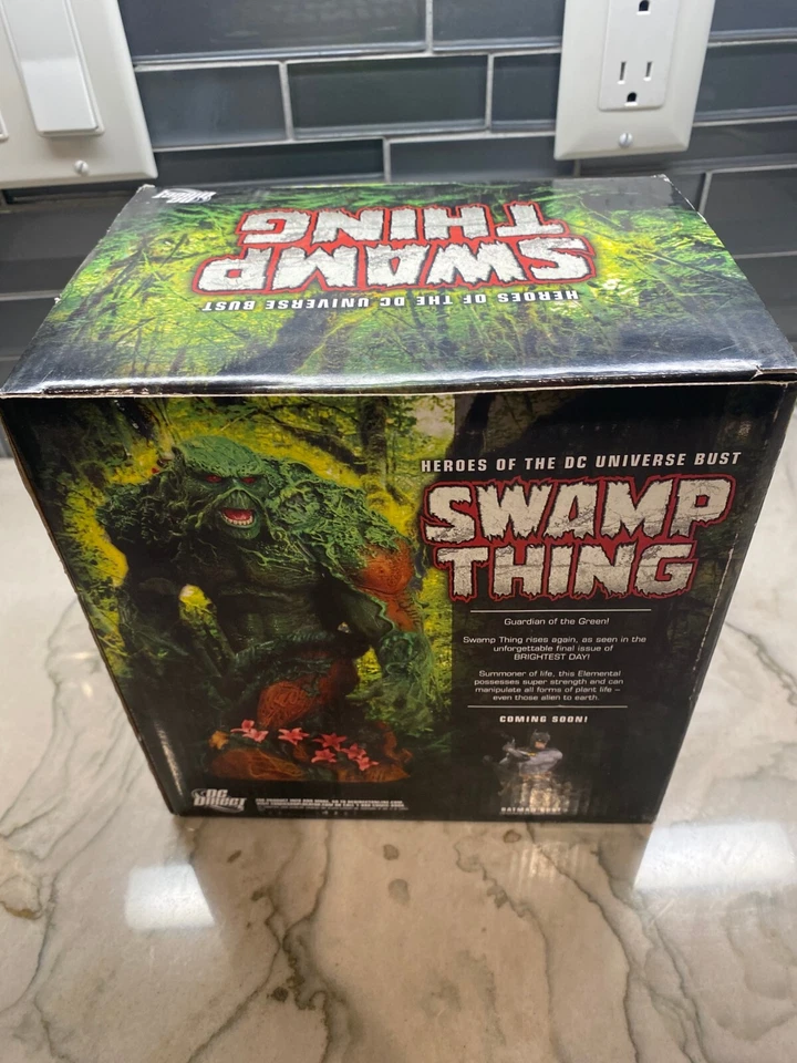 Busto Swamp Thing de Héroes del Universo DC Direct de Gary Frank Foto 3 de 4