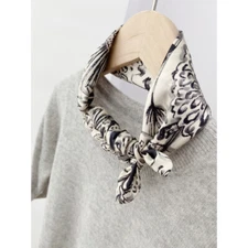 New Boutique 14-Momme Twill Silk Scarf Necktie Hairband Print Square Scarf 68cm