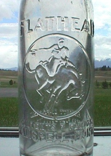 Antigua botella de Coca Cola KALISPELL MONTANA con VAQUERO en CABALLO cabeza plana - Imagen 2 de 5
