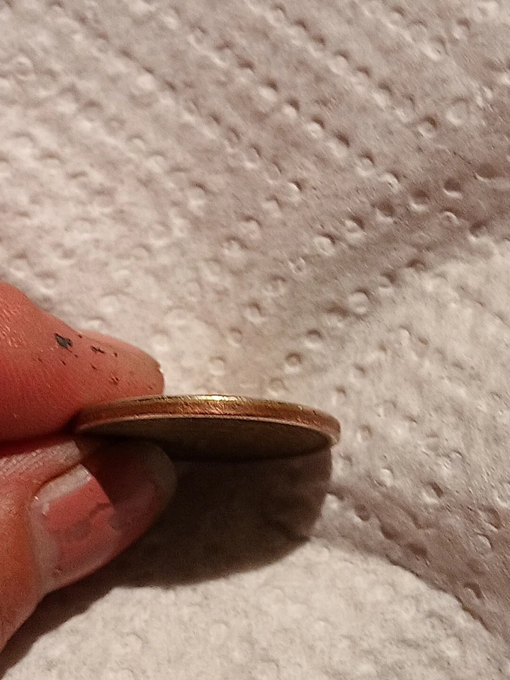 Rare 2000 P Sacagawea One Dollar US Liberty Error Coin No Edge Writing - Image 3 of 4