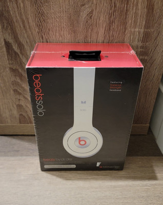 Beats by Dr. Dre Solo Monster White Over the Ear Headphones 2012