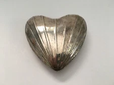 Silver Plated Clam Shell Heart Paper Weight - Distributed by A.M.C. NY 10018