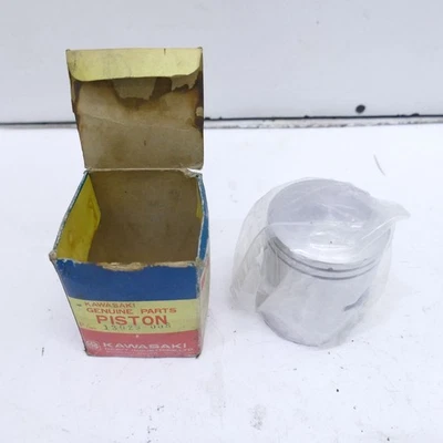 Kawasaki KD 125 / Ke 125 Kolben 13029-068 NOS 69646 - Bild 1 von 4