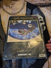 DIMENSIONS Gold Collection HERE COMES SANTA TREE SKIRT Counted Cross Stitch Kit