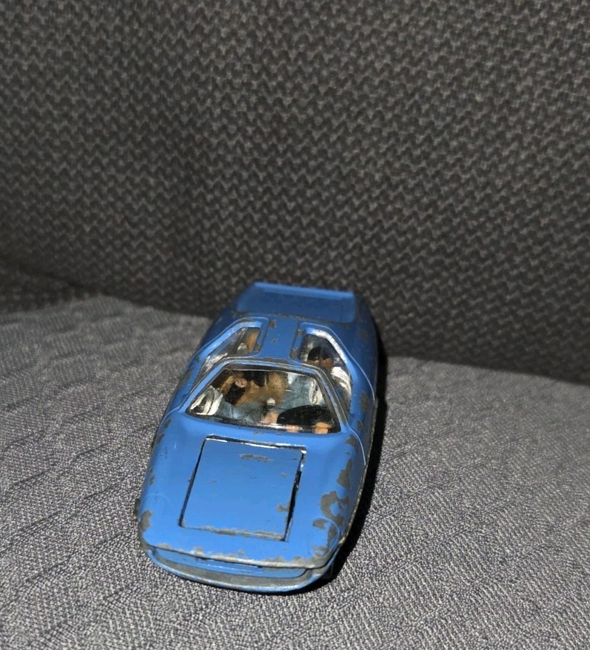 Corgi / Husky The Man from UNCLE Piranha Spy Car with Figures , No