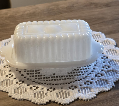 Vintage 1950'S Hazel Atlas White Milk Glass Half 1/2 Stick Butter Dish & Lid USA