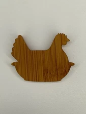 Plastic Acrylic Hen on Nest Chicken Mahogany Brown Wood Grain Magnet