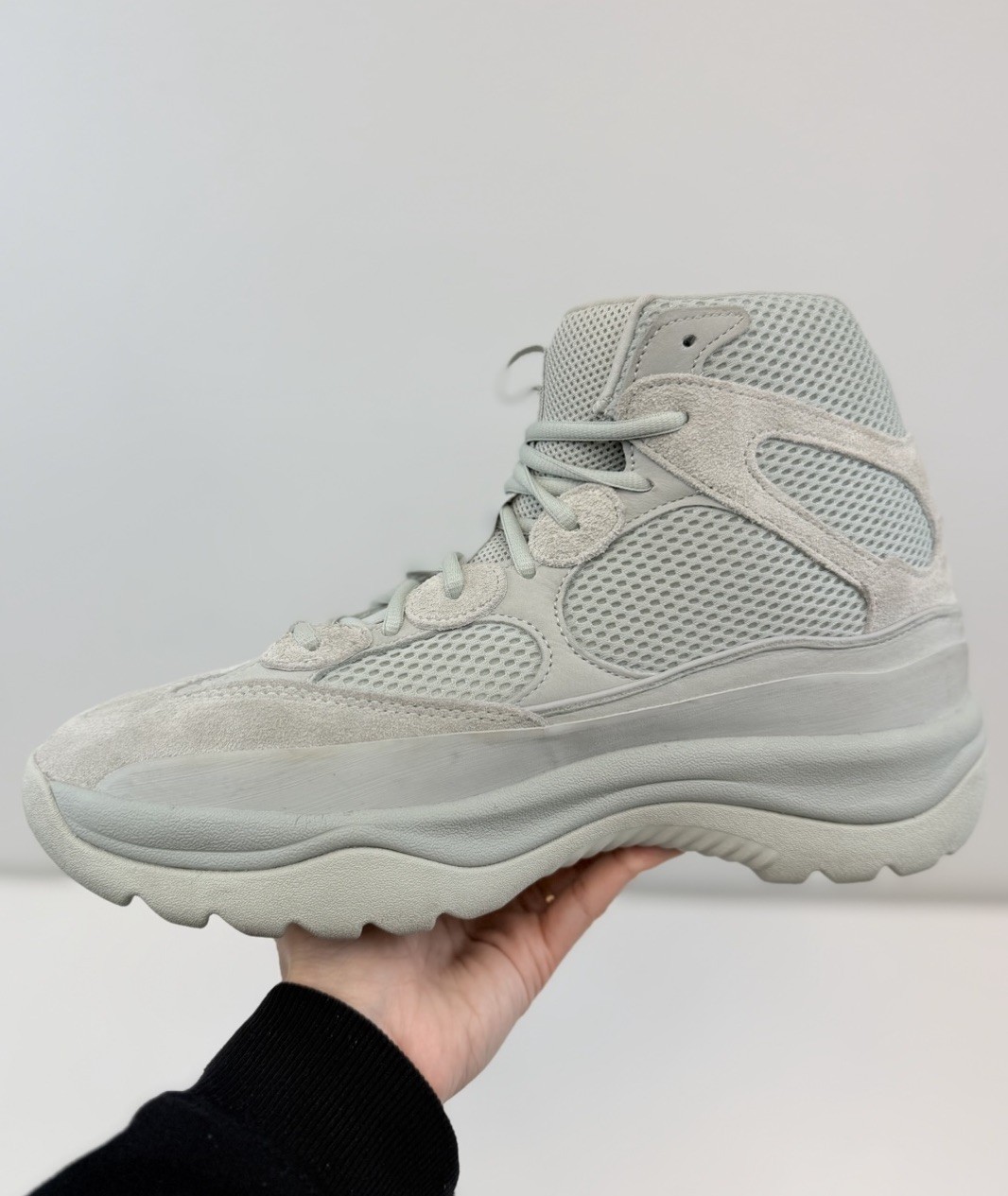 Size 12 - adidas Yeezy Desert Boot Salt - Very Clean thumbnail 9