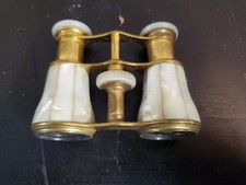 ANTIQUE Theatre OPERA BINOCULARS Glasses Lemaire PARIS FRANCE Mother of Pearl