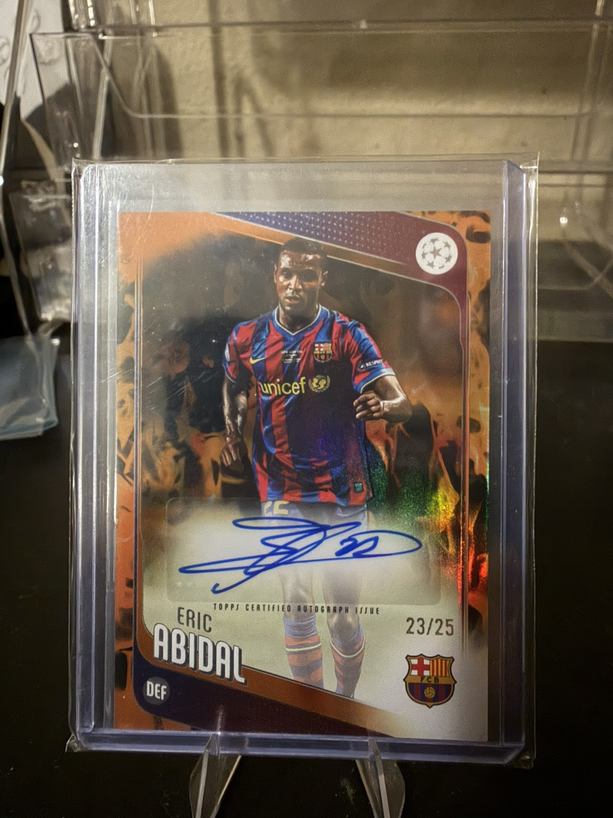 Topps 2025-26 UCC Chrome Eric Abidal Autograph /25 Orange Inferno