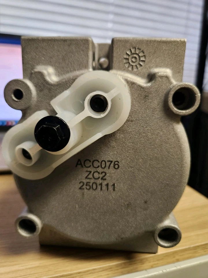 Compresor de aire acondicionado para Ford Bronco 1990-1995 5,0 L 1995-1998 Windstar 3,8 L Foto 3 de 3