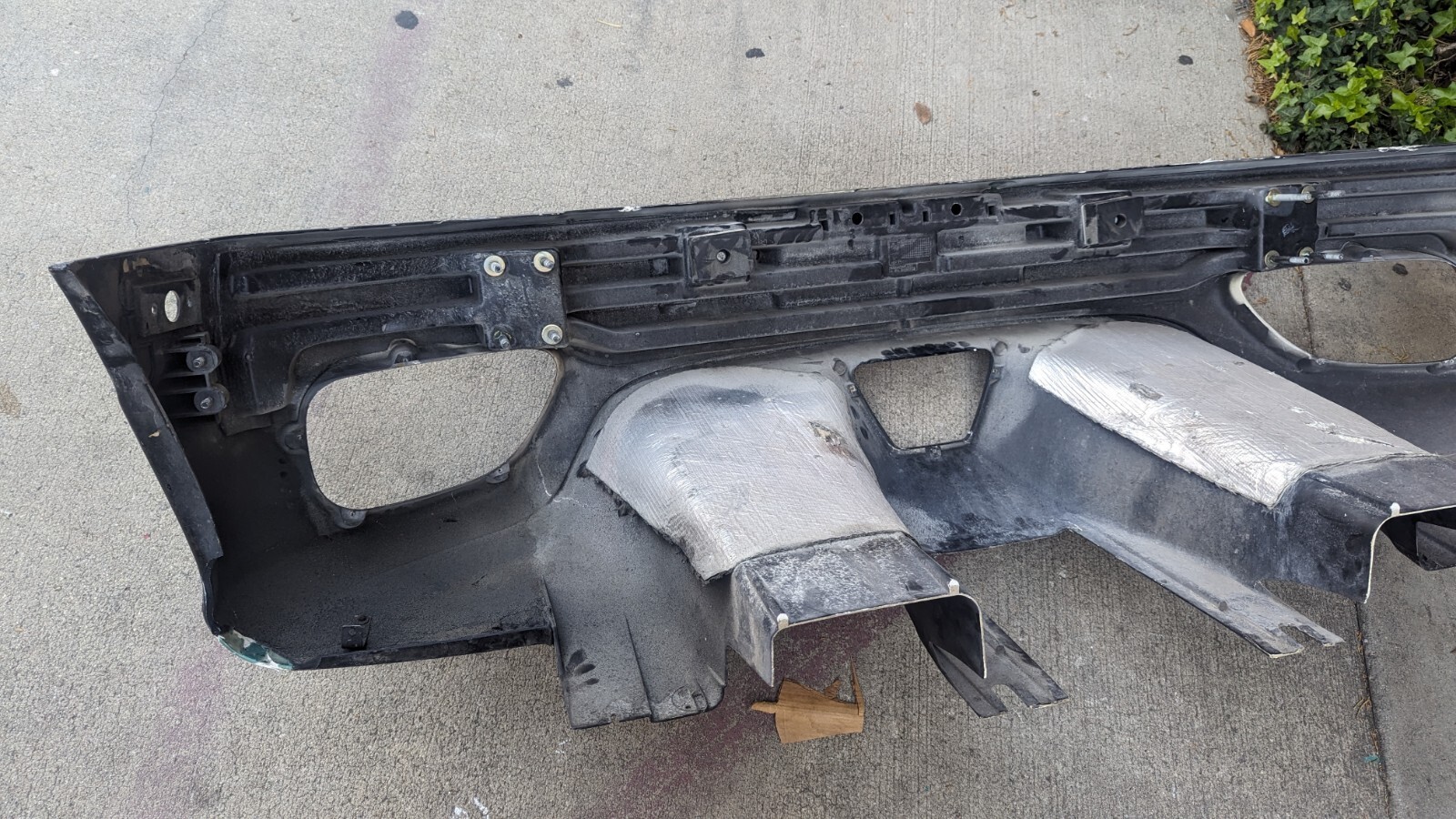 Ferrari 360 Modena Rear Bumper Cover W/ Mounts (Grigio Titanio) ALL MOUNTS