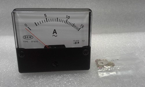 SEW ST-670 PANEL METER 2,5" Scale: 0-15A/AC Input: 0-5A/AC. - Picture 3 of 6