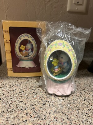 Enesco Rotating Musical Easter Egg Panoramic Here Comes Peter Cottontail