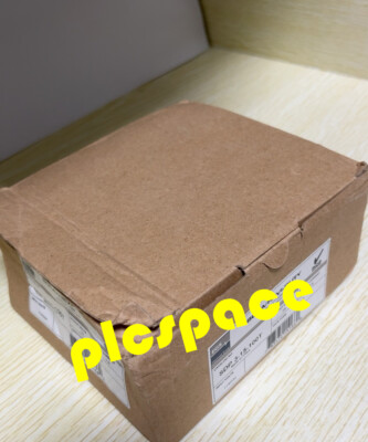 SDP3-15-100T brand new power supply Express DHL or FedEx