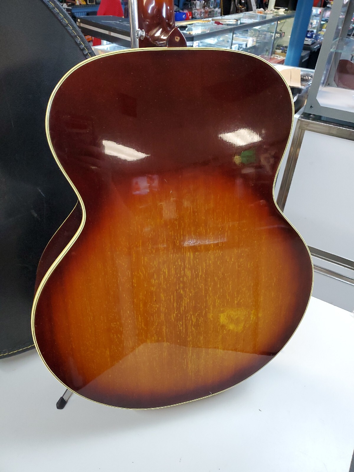 ALVAREZ 1974 STEEL STRING ACCOUSTIC JUMBO BODY GUITAR 5052 FLOWER PICKGUARD RARE eBay