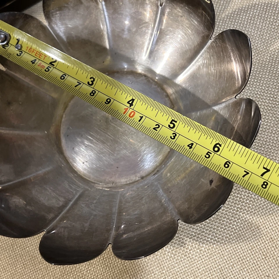 Vtg Reed & Barton Silver Plate Water Lily Lotus Pedestal Bowl Dish #3002 6.5"D💖 - Image 4 of 4