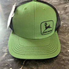 LP82941  John Deere Licensed Black and Green Soft Mesh Hat / Cap