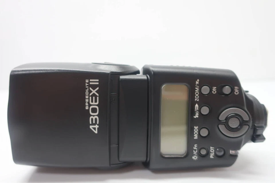 Canon Speedlite 430EX II TTL Flash for EOS DSLR - Good Working Condition JAPAN - Image 3 of 4
