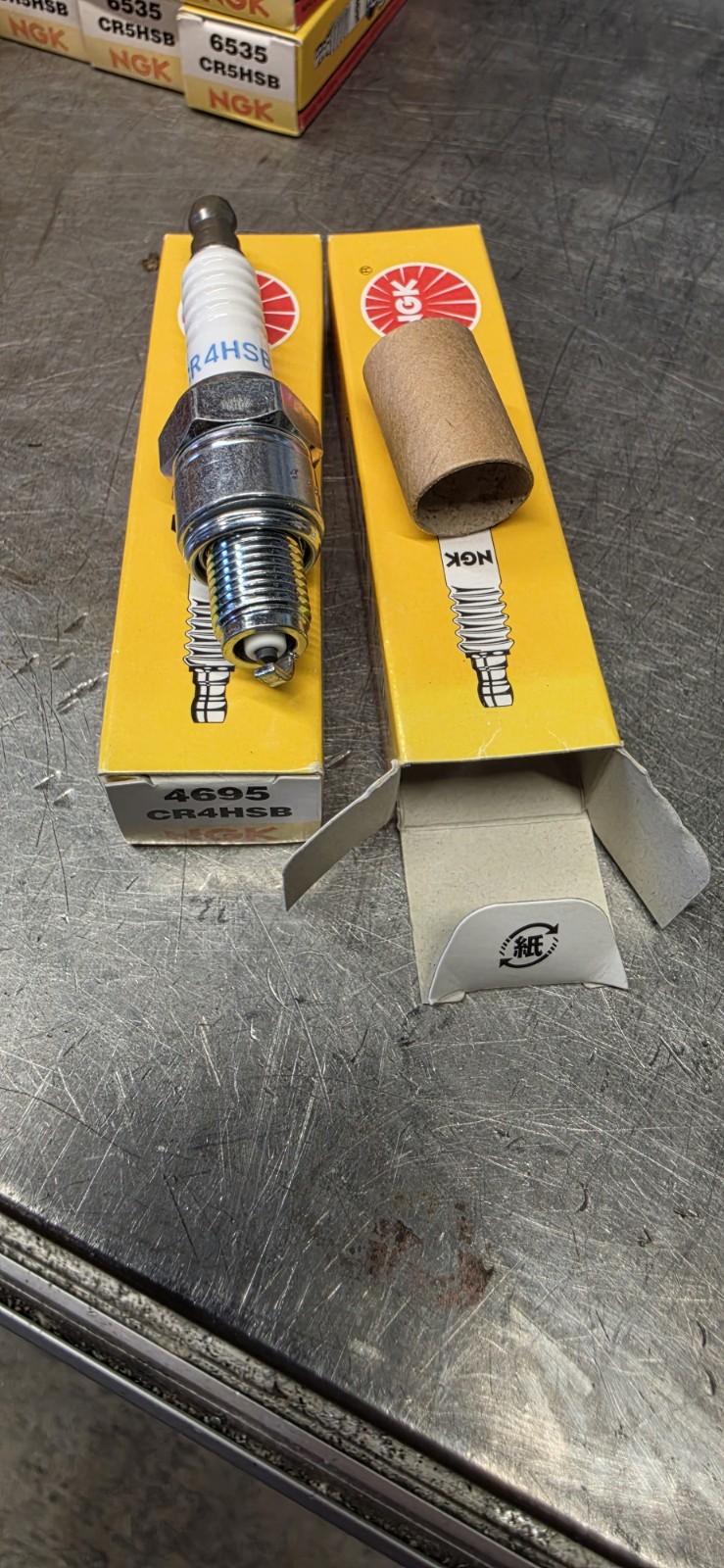 NGK CR4HSB #4695 Spark Plug / Honda 98056-54777 Pair of Plugs Qty 2 Plugs