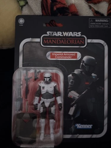 Star Wars The Vintage Collection Imperial Armored Commando Deluxe Action Figure