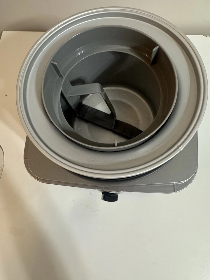 Heladera Cuisinart 2 cuartos de galón ICE-30BCP1 sorbete de yogur congelado Foto 3 de 3