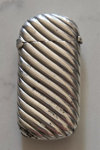 Ancienne très belle boîte, étui  d'allumettes pyrogène en argent massif 19 ème - Photo 3/10