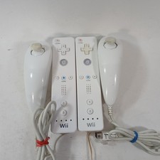 Lot of 2x Nintendo Wii Remote Wiimote Controller White RVL-003  Nunchuk RVL-004