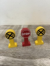 Thomas  Friends Wooden Railway Stop  Railroad Crossing Signs 3-Piece Set