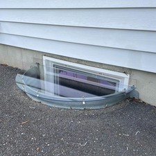 Polycarbonate Window Well Covers Outside, Basement Window Well Cover, Heavy D...