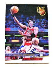 MICHAEL JORDAN CHICAGO BULLS  1993-94 FLEER ULTRA #30 CARD