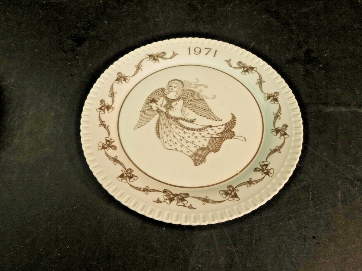 Spode 1971 Christmas 8