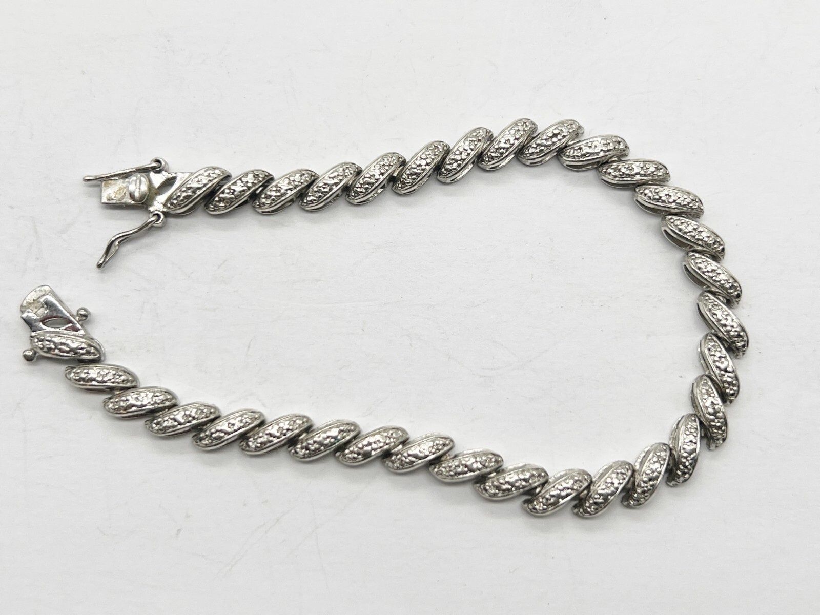 VINTAGE SOLID STERLING SILVER PRETTY MODERNIST LA… - image 1