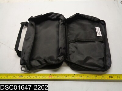 9-1/2'' x 5-3/4'' X 4'' Black Guerrilla Painter Zip Closure Bag